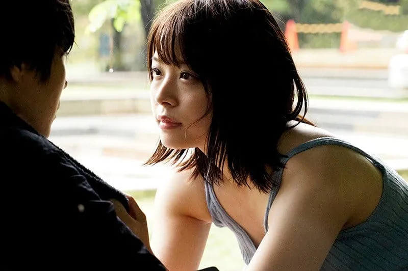 Cặp đôi 3 ngày trốn nhân tình đi vụng trộm nơi xa