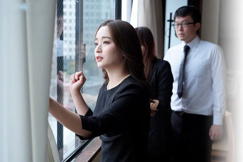 ông xã mất 3 năm, mẹ kế trẻ tìm đến con anh xã giải tỏa thiếu thốn